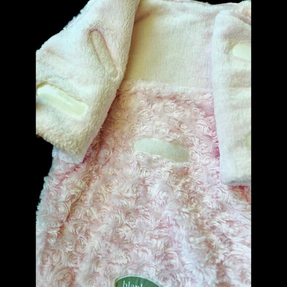 NWOT Blankets and Beyond Pink Minky Rose Swirl Swaddler Swaddle Sack Blanket - Picture 5 of 5